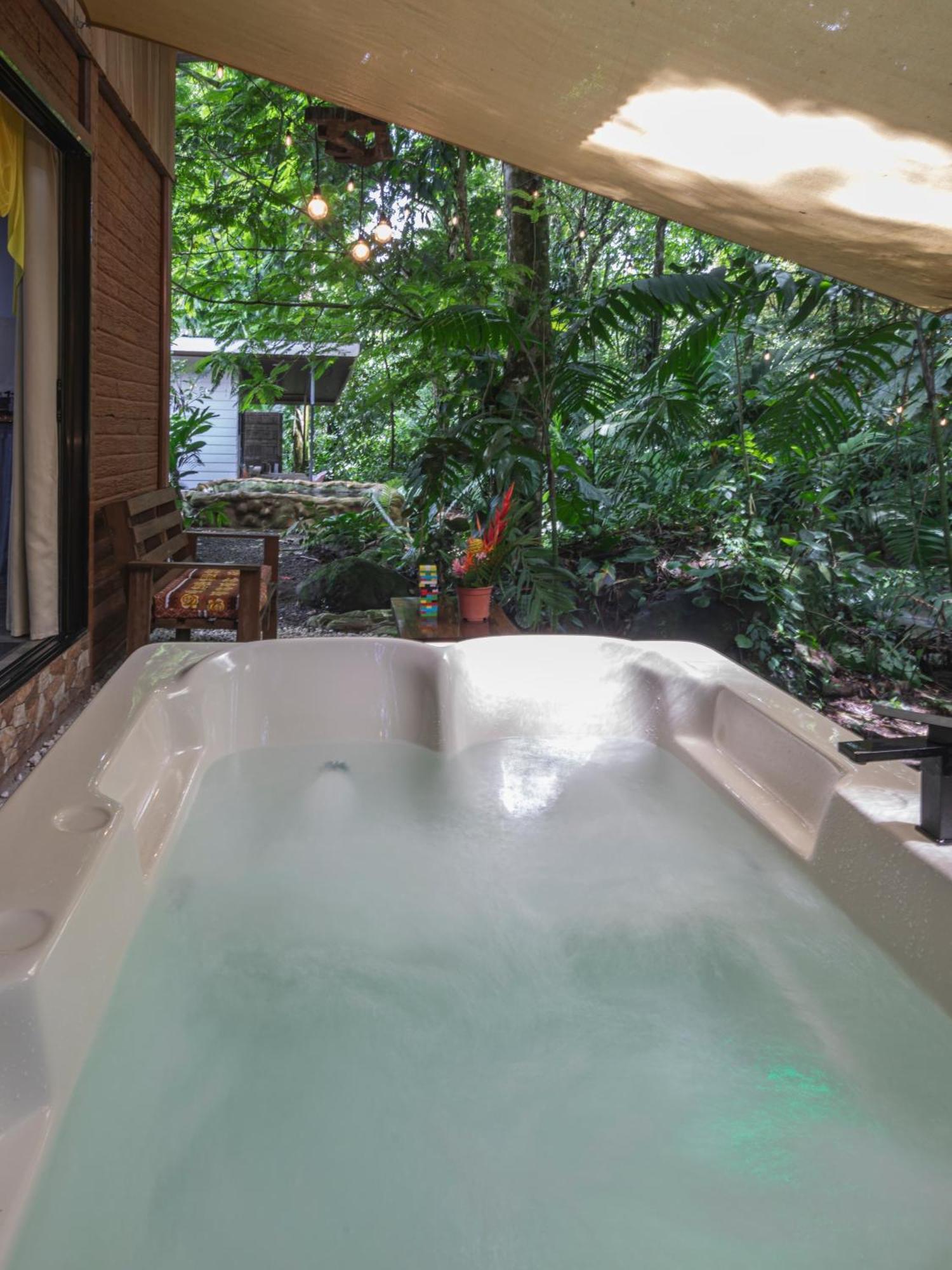 The Frog House Apartment La Fortuna Ngoại thất bức ảnh